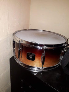 NOVI Dobos Gretsch Catalina maple