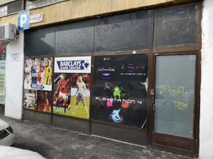 Izdajem poslovni prostor u Grbavičkoj 8a