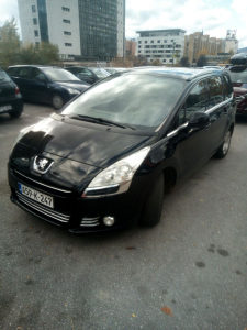 Peugeot 5008