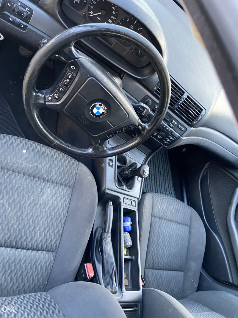 BMW E46 320d 320 dijelovi motor mjenjac ostali dijelovi