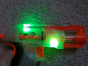 Nerf pištolj Glowshot