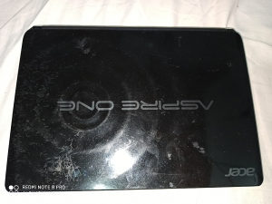 Acer Aspire One ZE7 (2/500GB)
