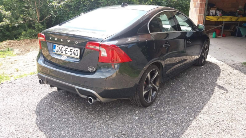 Volvo S60 R DESIGN