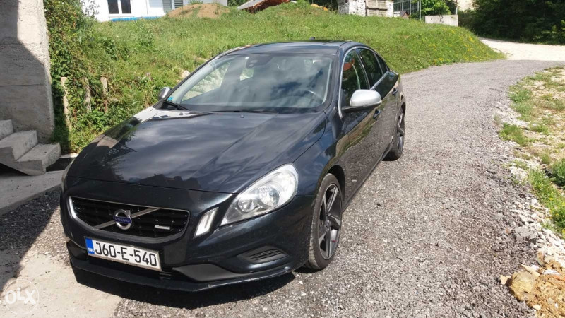 Volvo S60 R DESIGN
