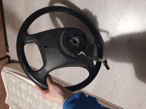 Bmw e39 volan sa Air Bag i Komande