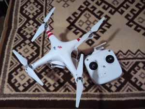 dji phantom 2 dron