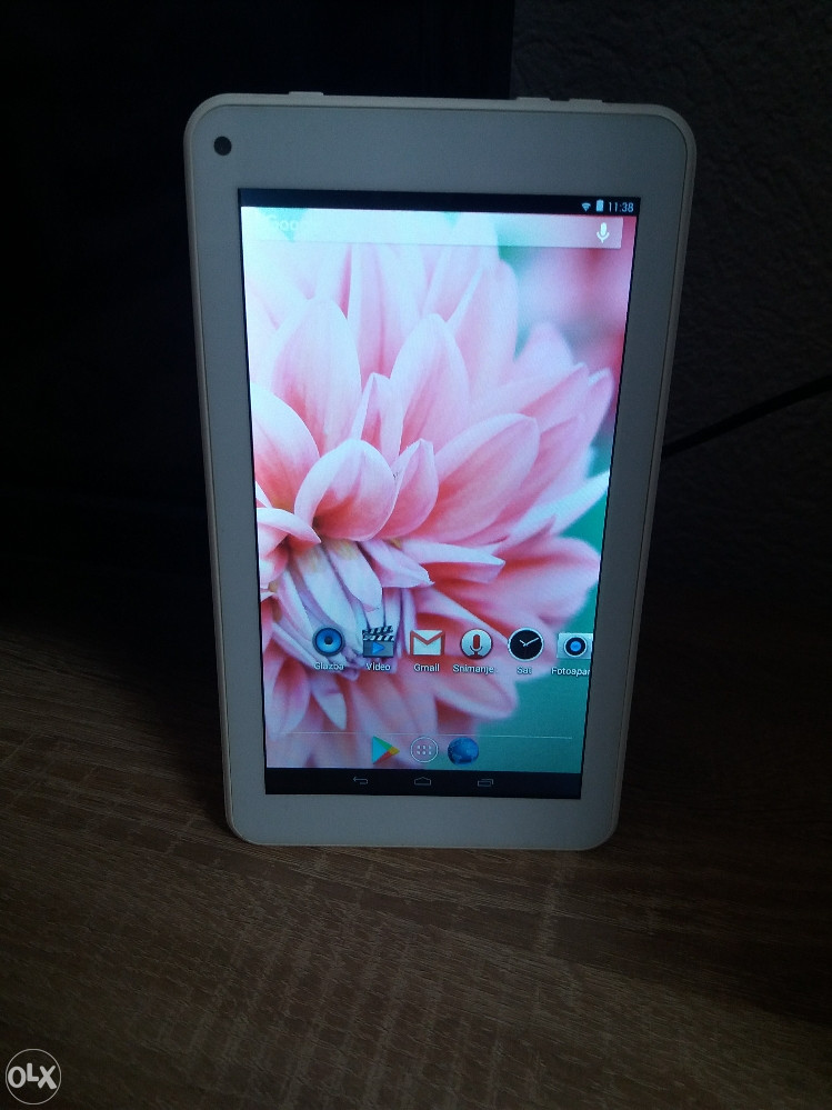 Tablet INTEX Charm II