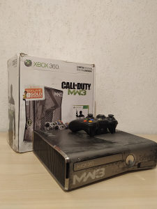 Xbox 360 Limited Edition MW3