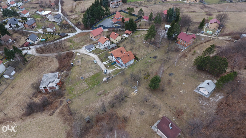 Prodaje se vikendica sa zemljištem: ILIDŽA-RAKOVICA