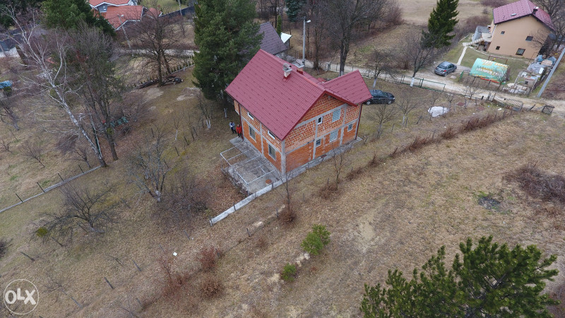 Prodaje se vikendica sa zemljištem: ILIDŽA-RAKOVICA