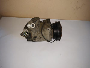 Kompresor klime pasat 5+1.9 TDI 96kw 2002g SINTAR