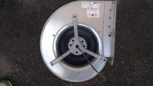 Ventilator centrifugalni za kamin kuhinju rostilj napu