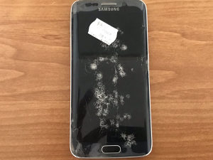 Samsung Galaxy S6 edge u djelovima
