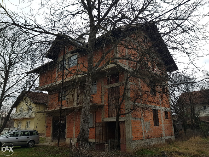 Prodajem prodaja kuća Banjaluka Zalužani 065535156