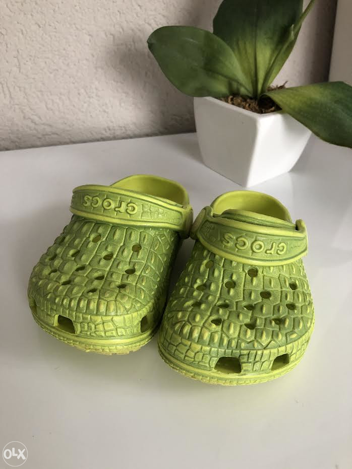 br21 crocs