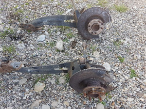 Glavcine-glavcina zadnje-zadnja Ford Mondeo 01-06god