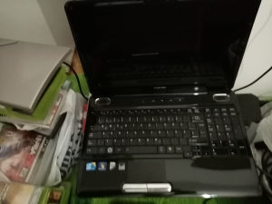 Laptop Toshiba gamer, 500gb hdd, i3 Intel