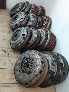 Set kvacila  mazda tojota honda subaru hyundai nisan