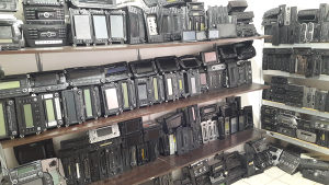 Auto Navigacije, radio uredjaji, popravke, kodovi