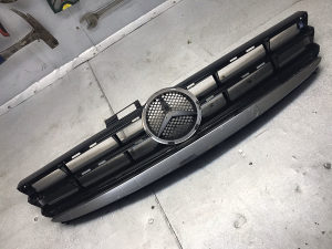 Mercedes W169 A klasa maska
