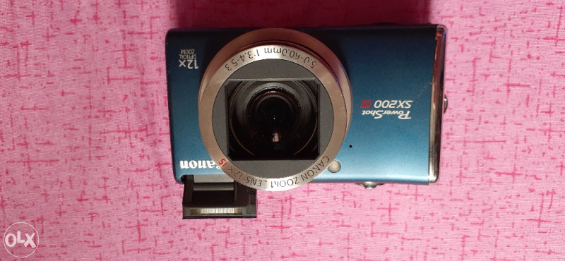 Canon PowerShot SX200 is fotoaparat
