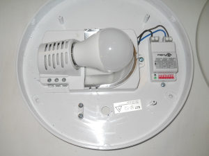 LED plafonjerka sa senzorom