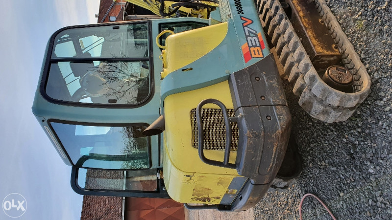 Minibager Yanmar B37V