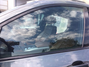 PREDNJE LIJEVO STAKLO BMW X6