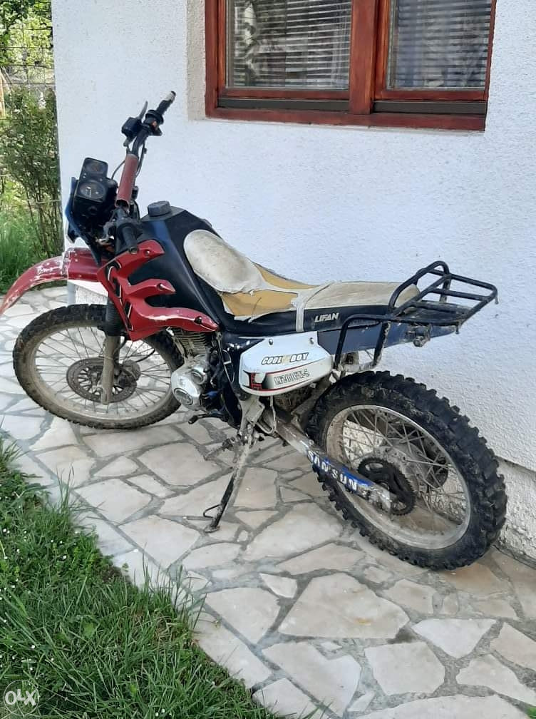 Kros LIFAN 200 ccm Motocikli
