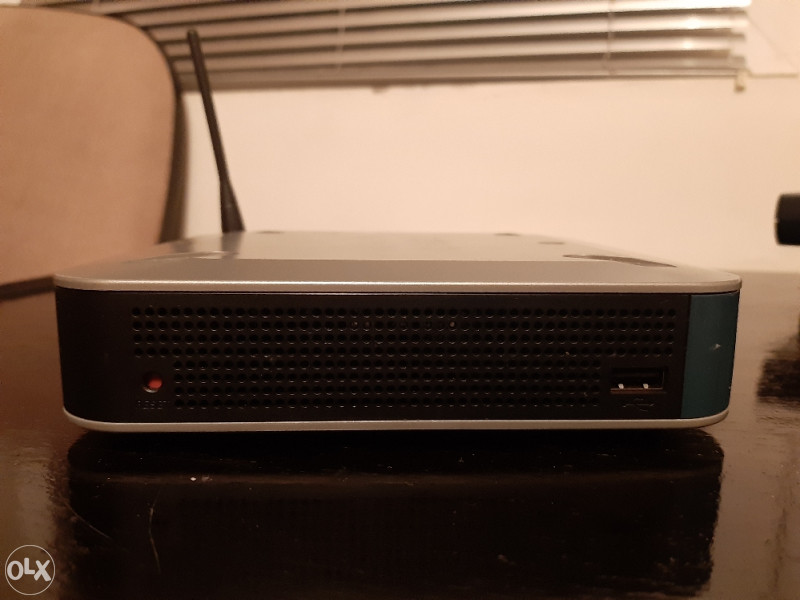 Cisco Small Business Pro SRP500 SRP526W Router