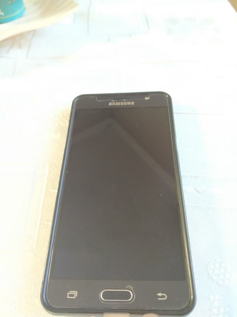 Samsung galaxy j5 2016
