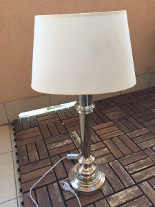 Ralph Lauren stolna lampa