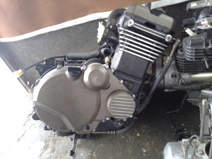 Kawasaki zrx 1200cc engine