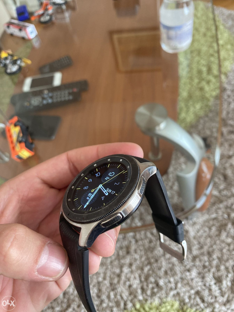 Galaxy watch 46mm olx online