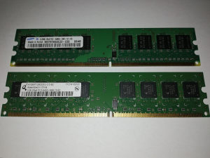 DDR2 RAM za Desktop racunar, 1GB i 512MB
