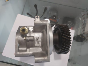 Vakum pumpa kompresora Mercedes Vario A99044350101